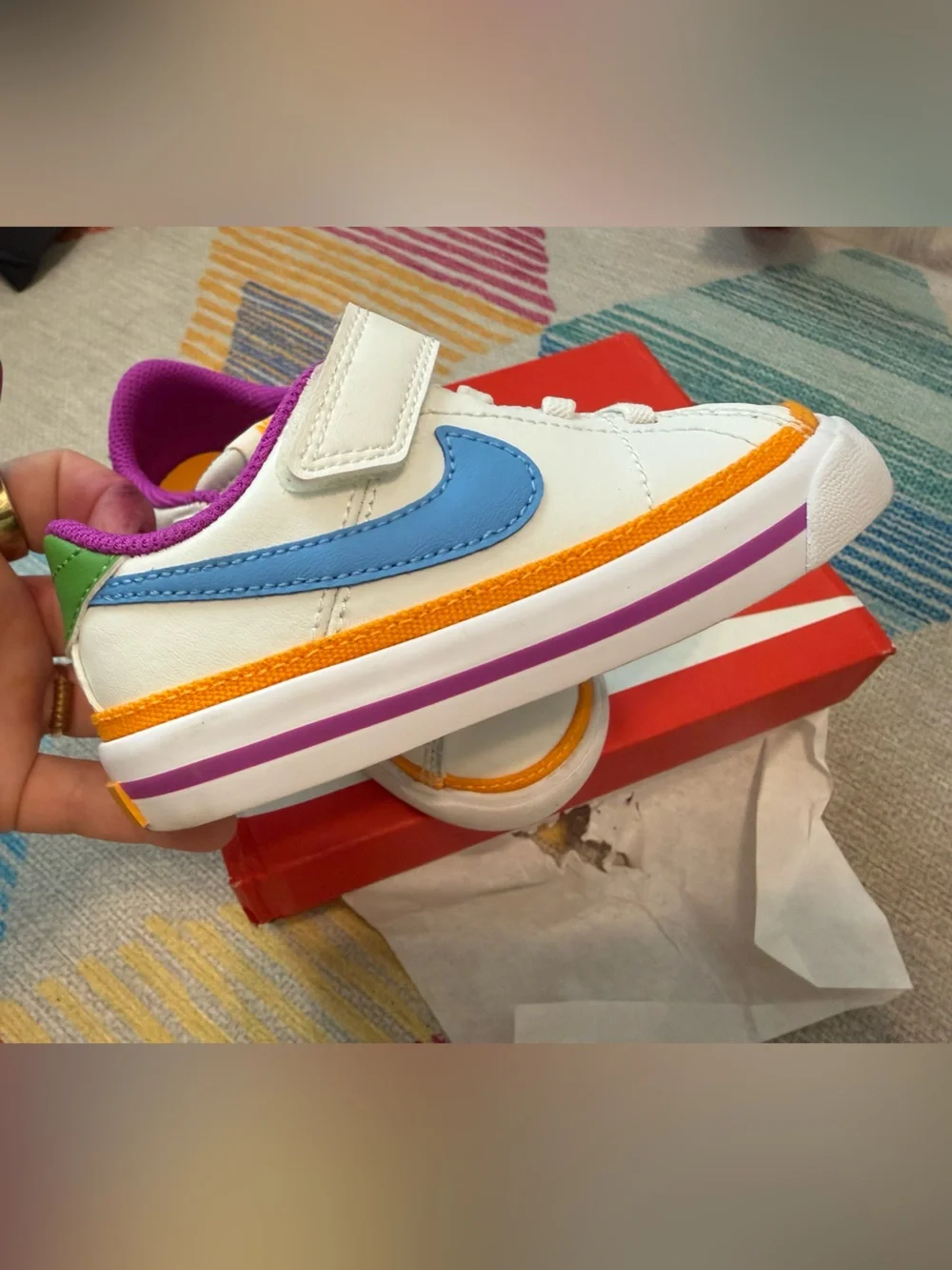 Nike Kids Court Legacy in Multicolor NIB